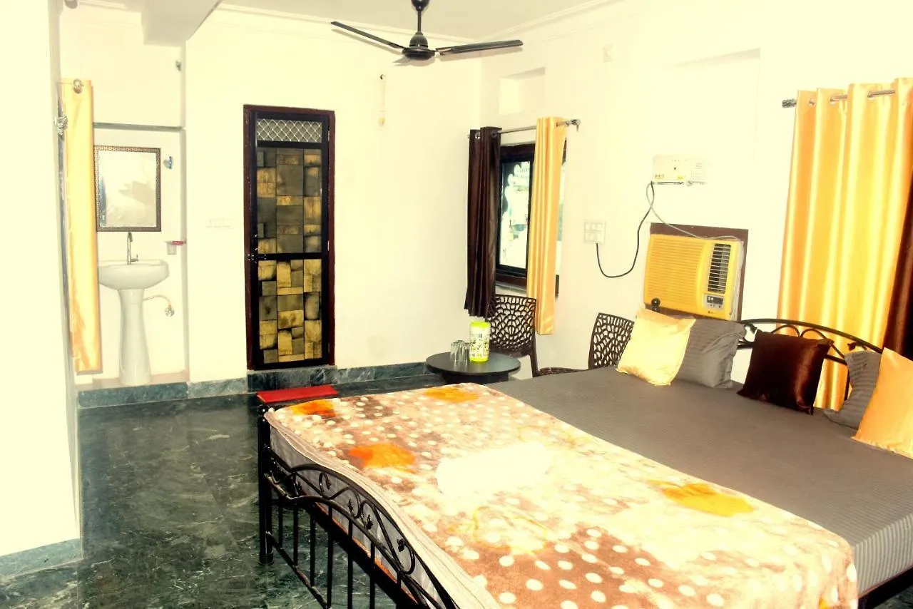 Bed & Breakfast The New Lake Front Bed and Breakfast Udaipur
