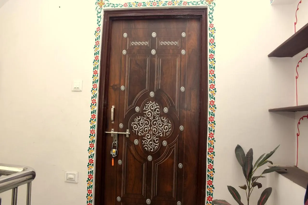 The New Lake Front Bed and Breakfast Udaipur Bed & Breakfast