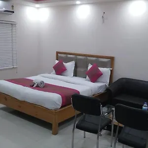 The New View Hotel 3*, New Delhi India